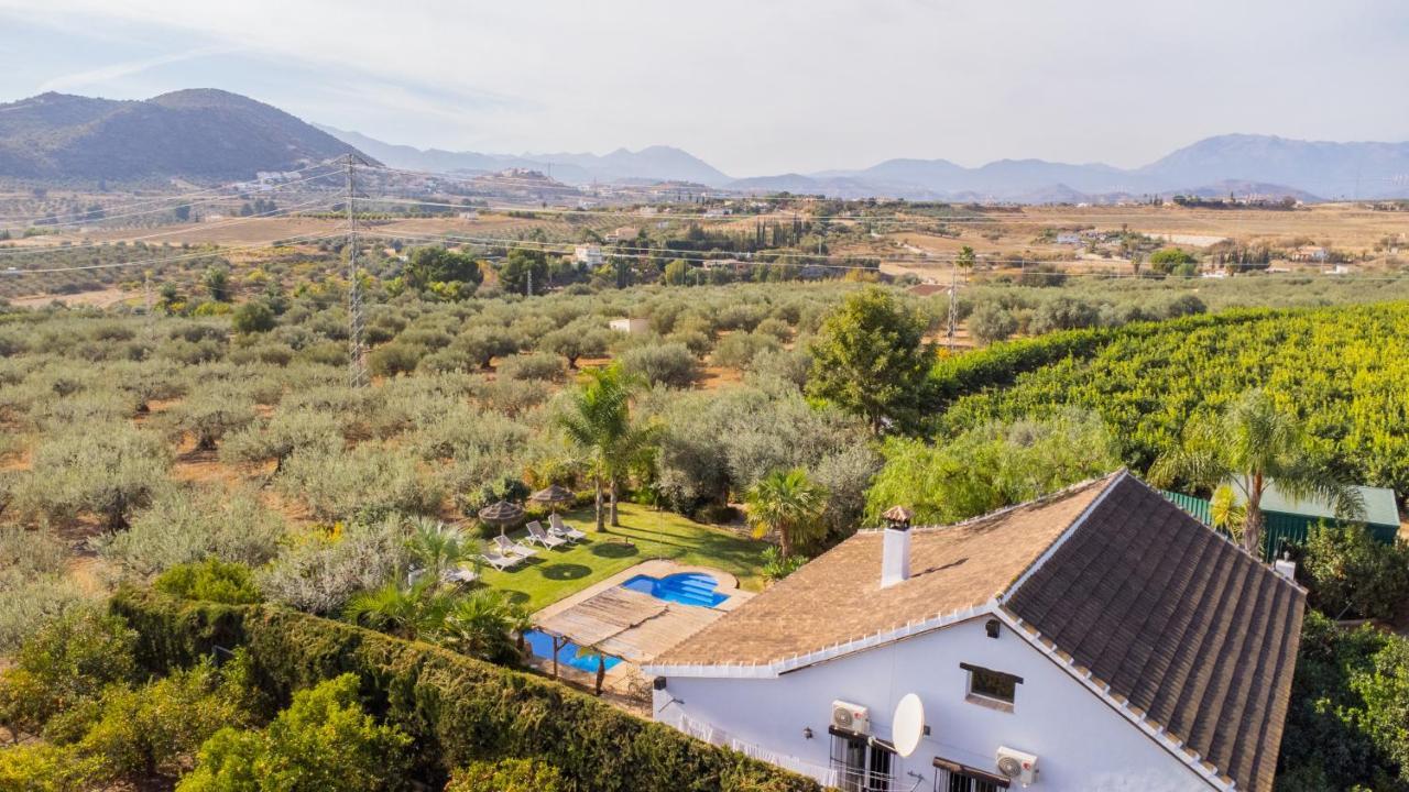 Cubo'S Villa Cortijo La Indiana Alhaurín el Grande Exterior photo